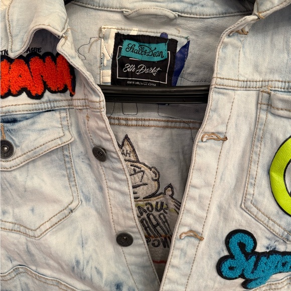 Stall & Dean Sports Memorabilia Customized & Street Wear Acid Wash Denim Jacket - Picture 6 of 16